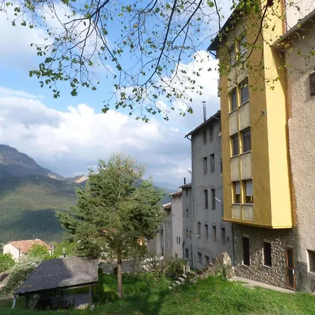 El Vall Apartment Sant Llorenc de Morunys